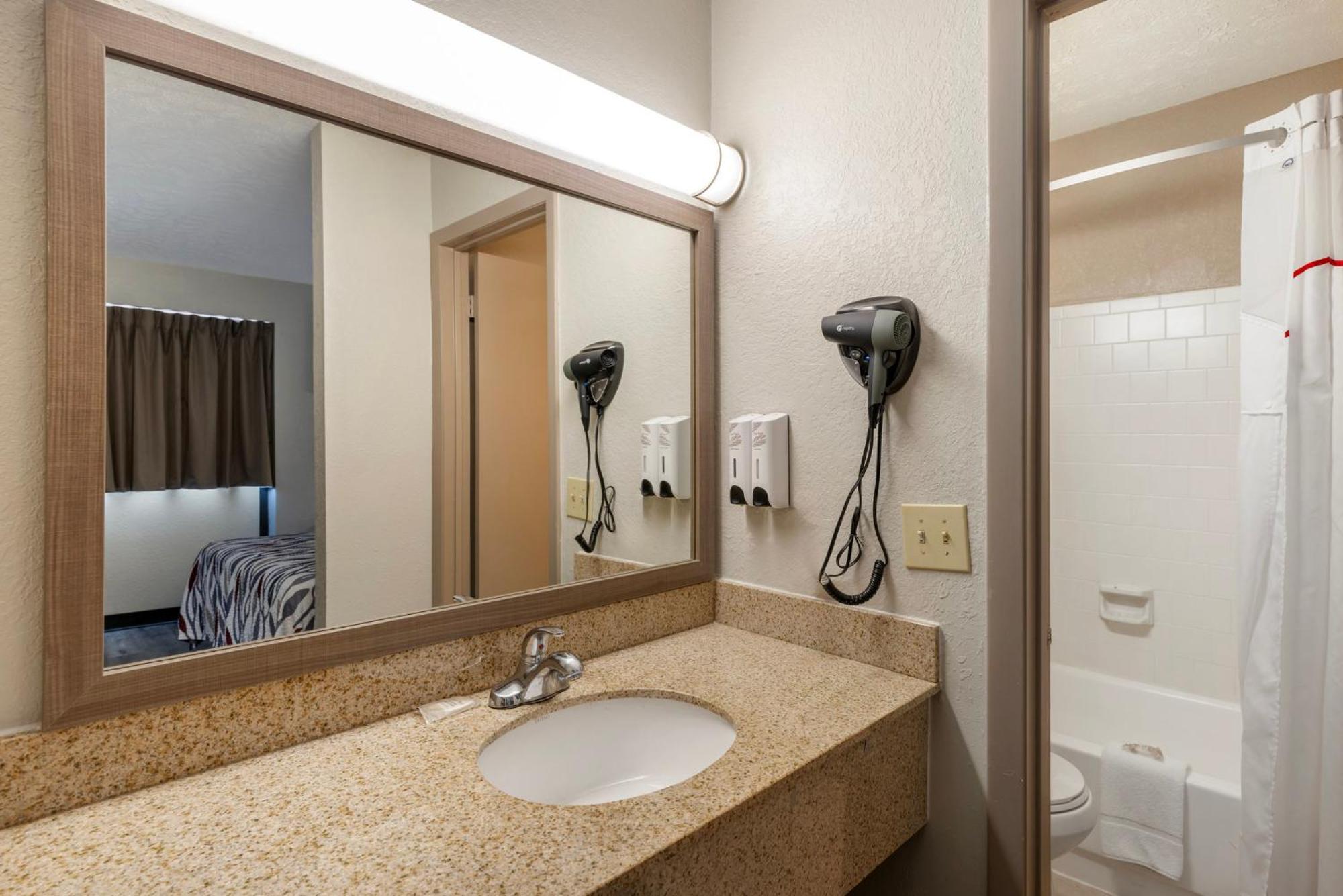 Red Roof Inn Doswell - Kings Dominion Extérieur photo