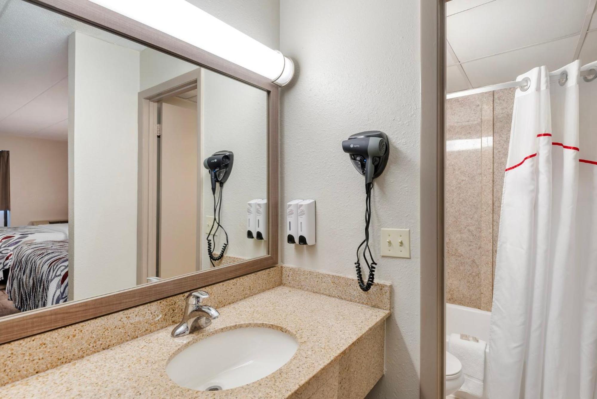 Red Roof Inn Doswell - Kings Dominion Extérieur photo